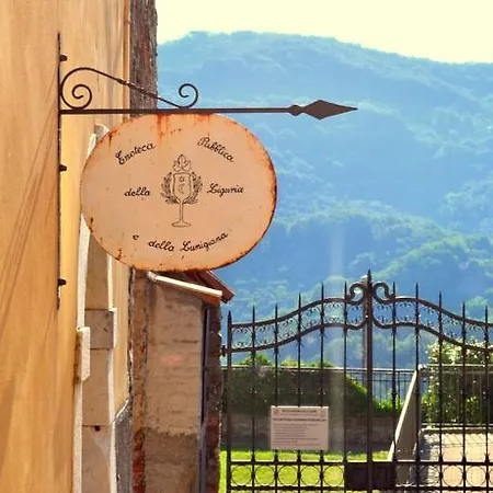 Vento Di Luna Castelnuovo Magra